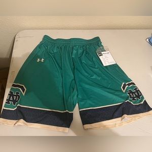 Under Armour Notre Dame Basketball Gametime Short Men's L Green Gold New